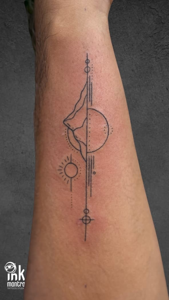 Minimalist Tattoos - Image 32